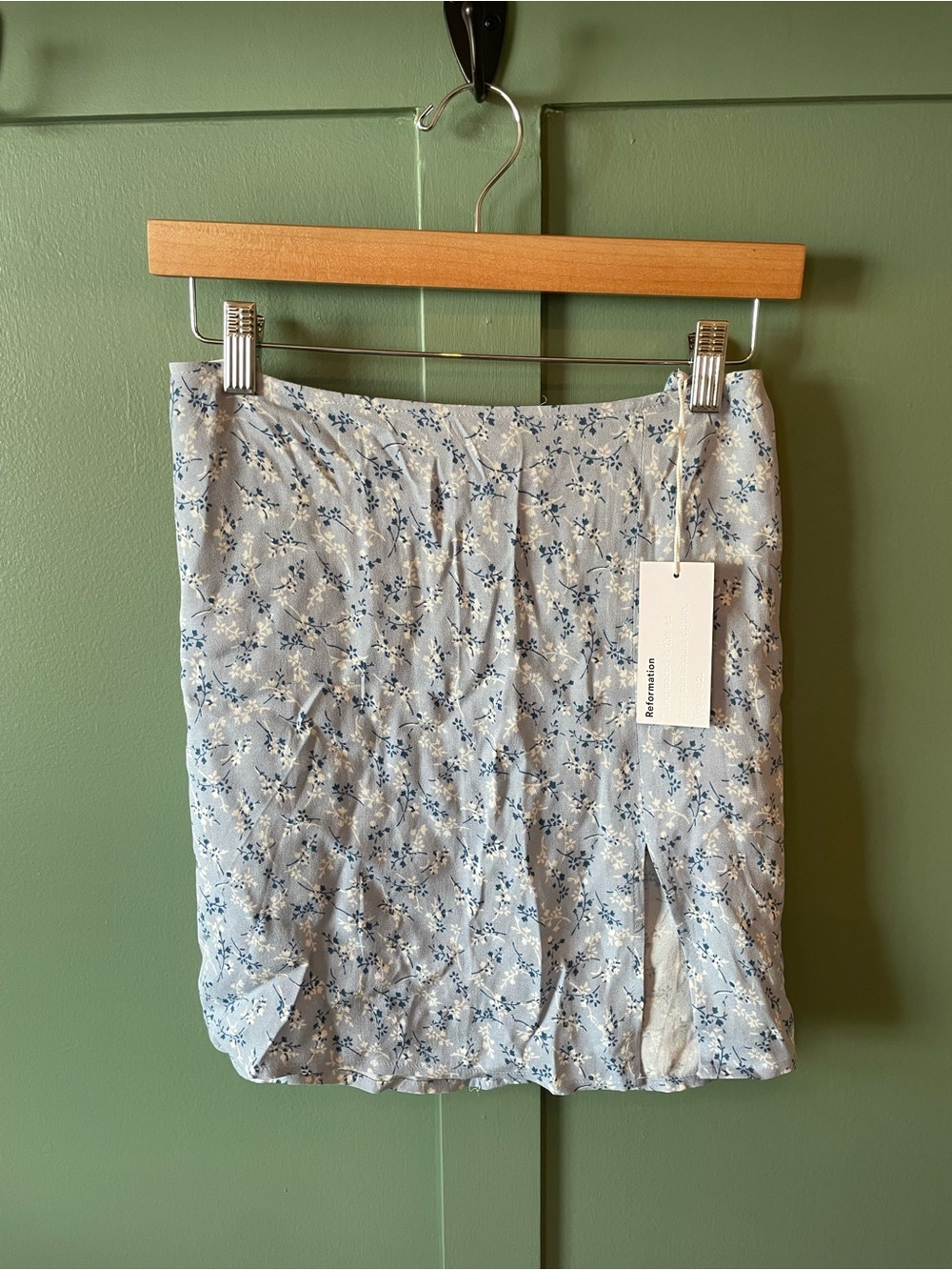 Reformation 'Margot' Blue Skirt - Picture 3 of 8